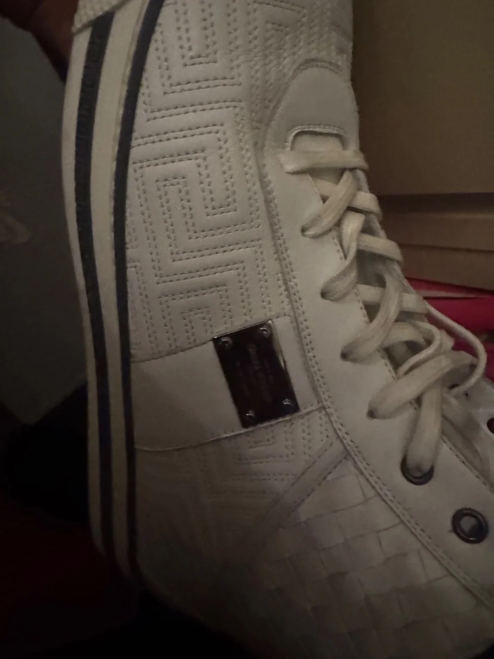 Versace men’s tennis shoes